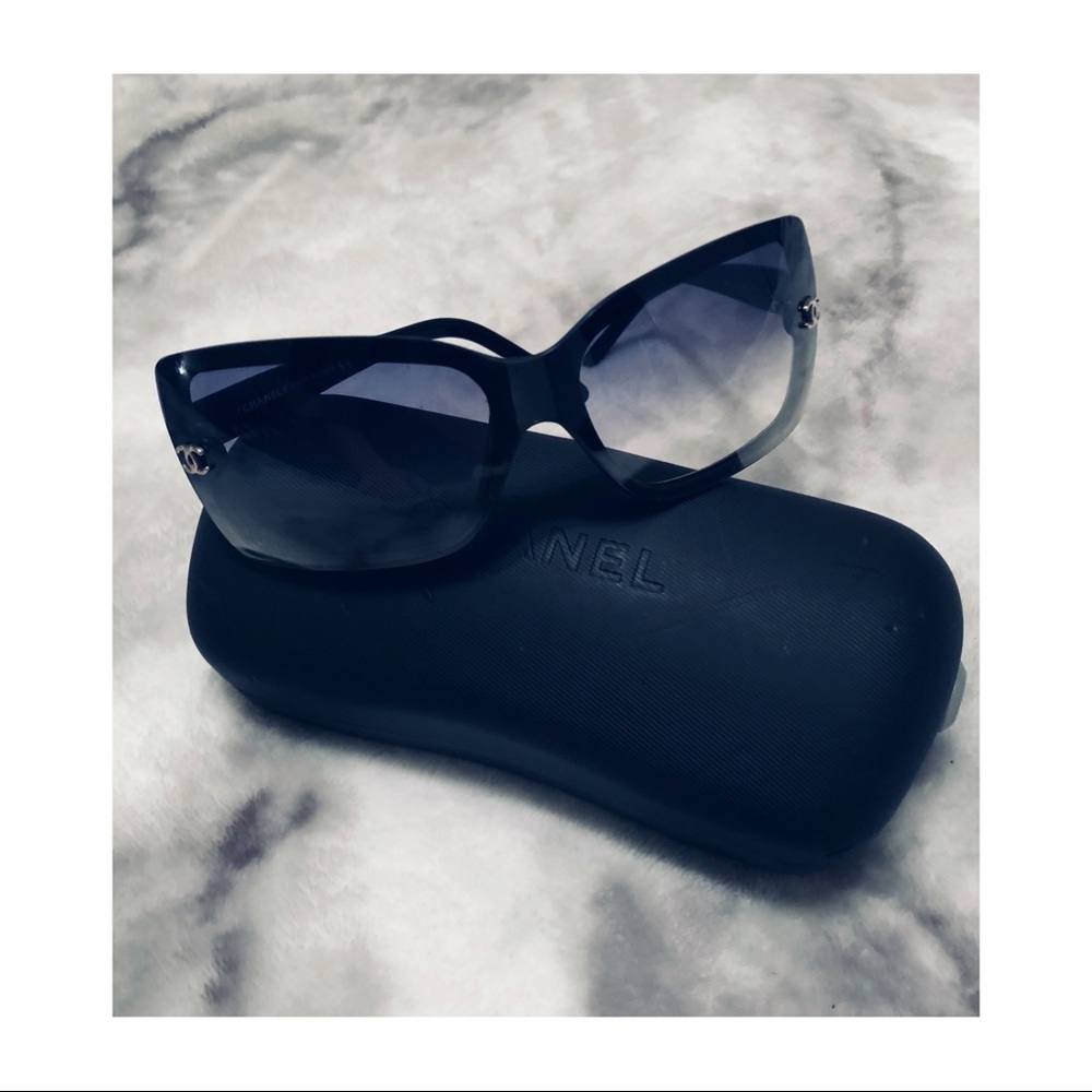 CHANEL Gradient Sunglasses
